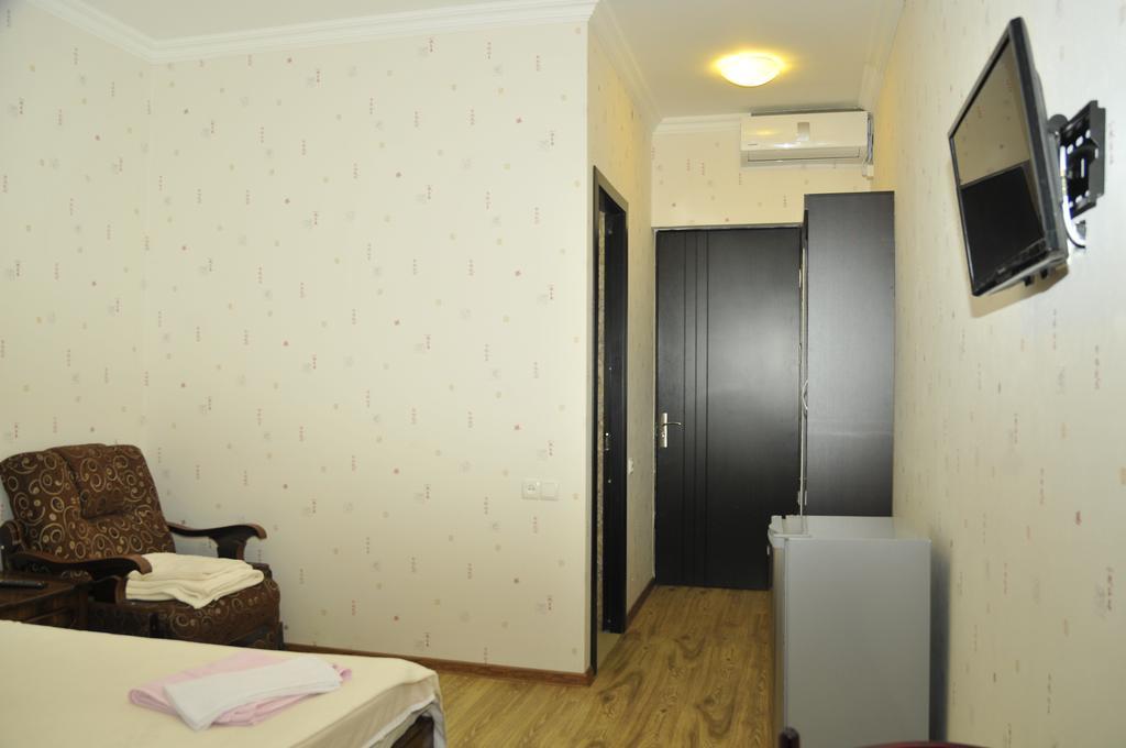 Alma-Ata Hotel Borjomi Eksteriør bilde
