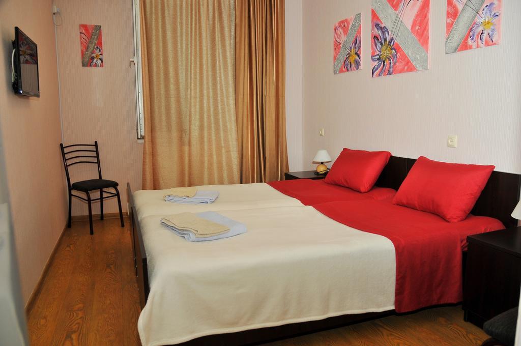 Alma-Ata Hotel Borjomi Rom bilde