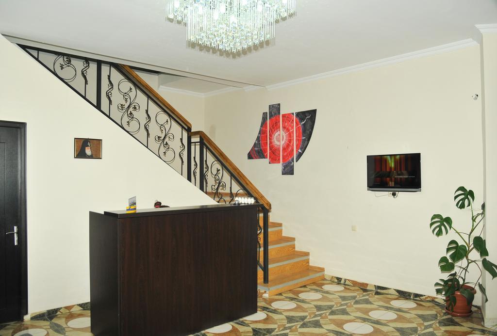 Alma-Ata Hotel Borjomi Eksteriør bilde