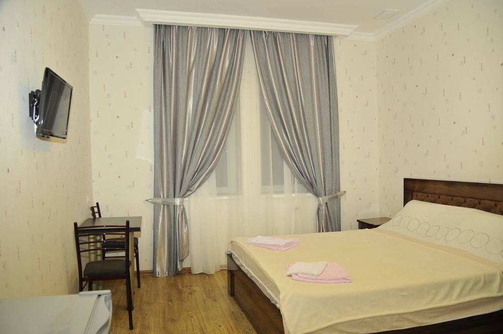 Alma-Ata Hotel Borjomi Eksteriør bilde