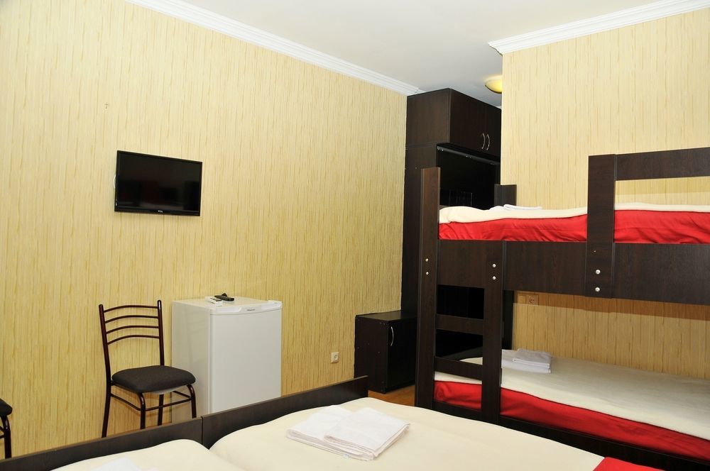 Alma-Ata Hotel Borjomi Eksteriør bilde